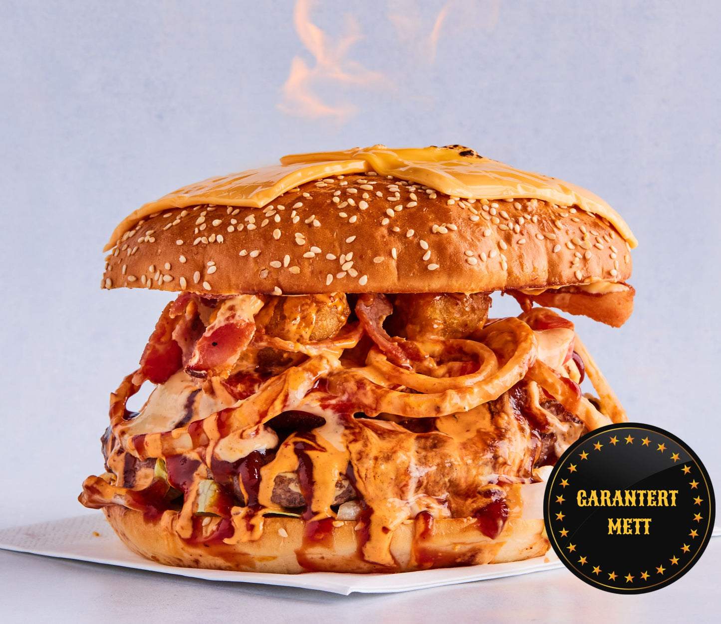 Max burger Kristiansand. Hamburger. Cheeseburger. Cheese burger. Pulled pork burger. Crispy chicken burger. Beste burger Kristiansand. Burger Kristiansand. BBQ burger. Hamburger Kristiansand. Hamburger near me. Burger sjappe. Spicy burger.